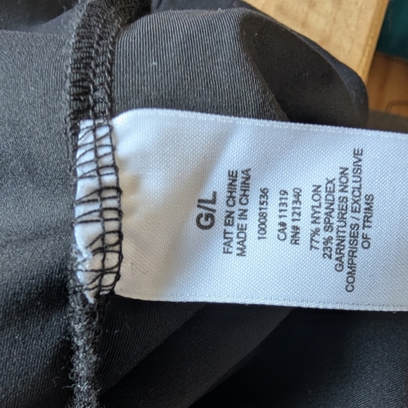 DYNAMITE BLACK SKIRT SIZE LARGE - Picture 4 of 4